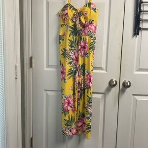 NWOT No Boundaries Capri Jumper